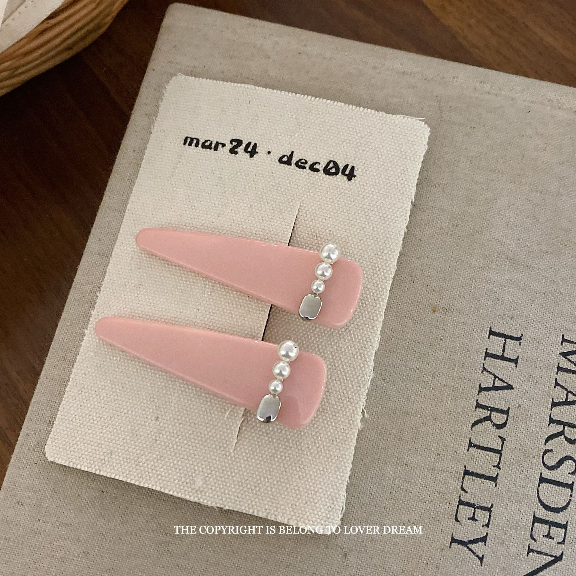 韩国ins新款珍珠黑色质感三角发夹 时尚小香风鸭嘴夹刘海夹发饰女详情26