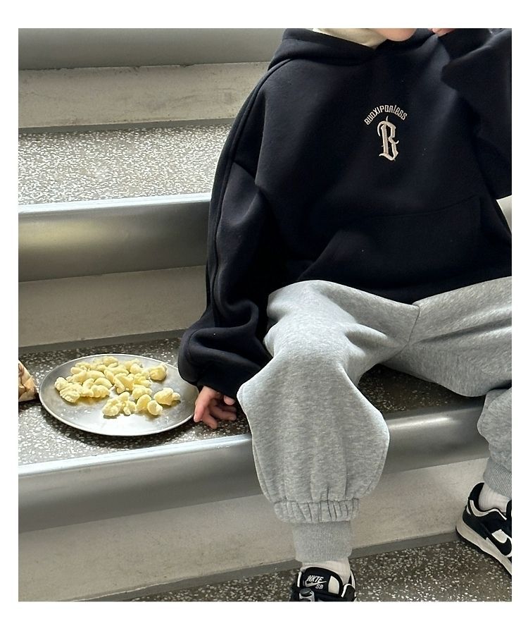 儿童字母刺绣加绒加厚新年红色连帽套头卫衣冬韩版男女童宽松上衣详情9