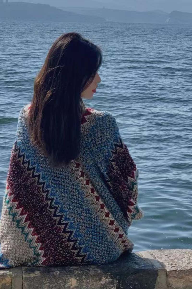 爆款马海毛制云南丽江大理西藏旅游度假民族风披肩女外搭保暖披风详情7