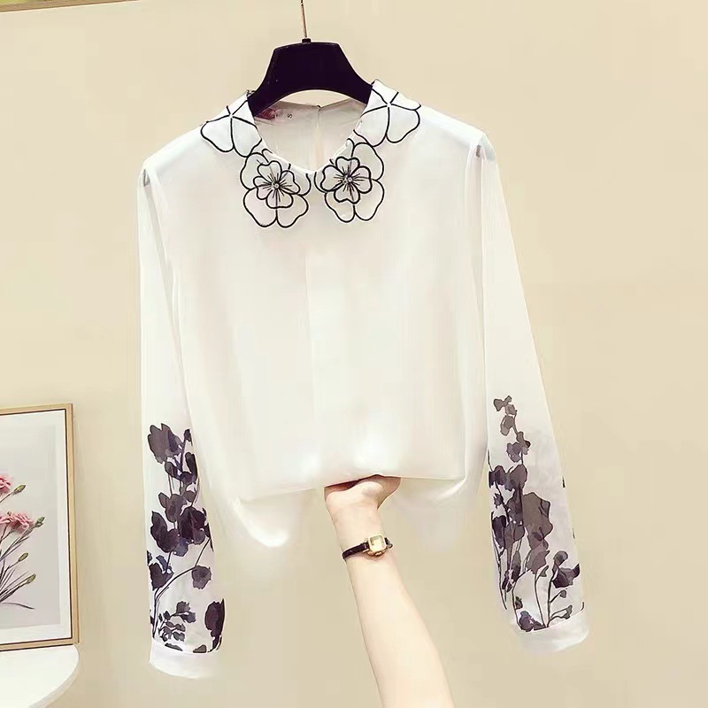 2023 Spring and Autumn New Hong Kong-style retro printed color-blocking long-sleeved chiffon shirt, a unique design for women pic 2