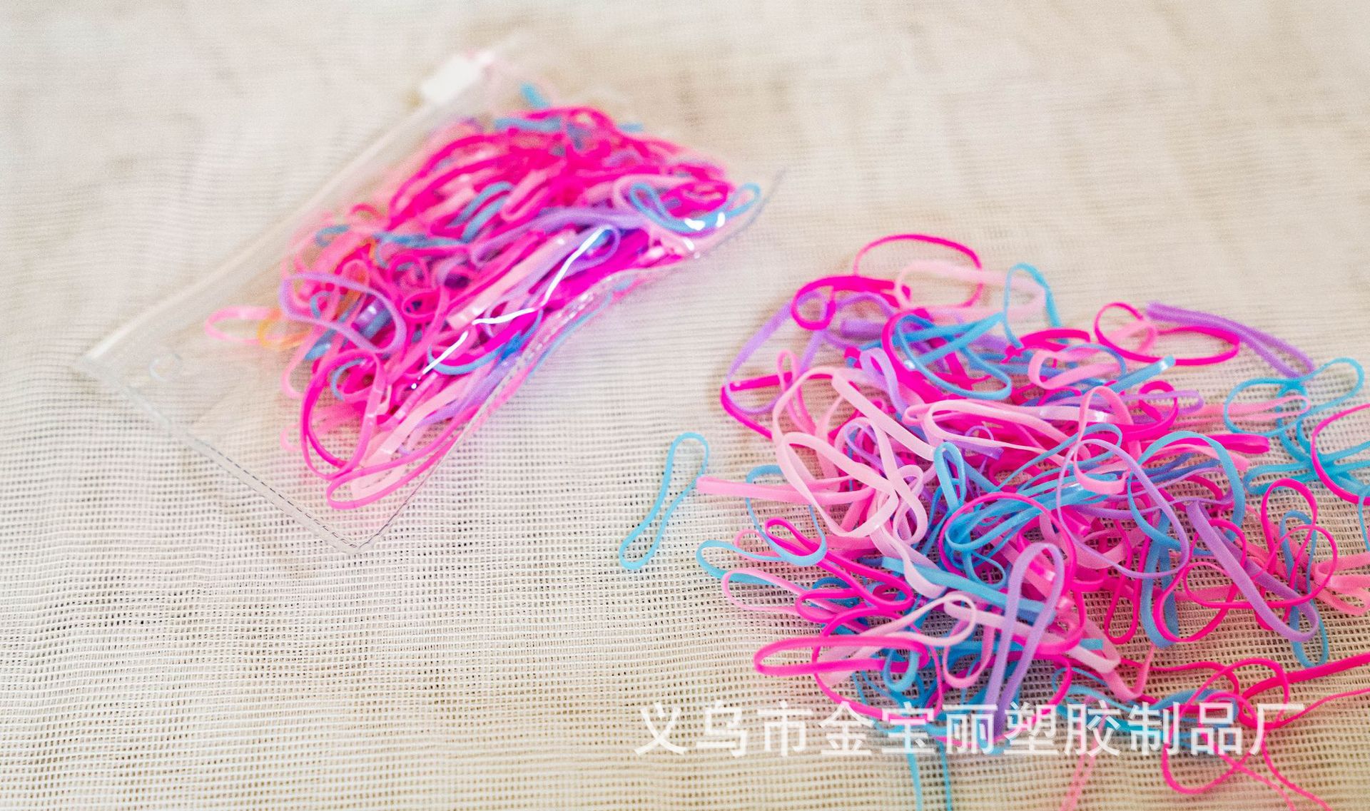 Jinbaoli factory direct sales transparent rubber band rubber band hair tie wide flat color disposable rubber band hair tie strong pull not to break black pic 6