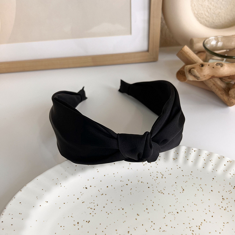 French elegant black hairband, sweet pearl braided hairpin, knitted height-increasing headband, wide-edge hairpin for women pic 23