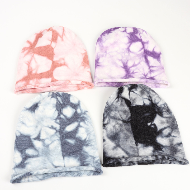 The popular tie-dyed woolen hats for men and women in foreign trade, the warm outdoor rolled-up pile hat, and the hip-hop knitted pullover cold hat for autumn and winter pic 5