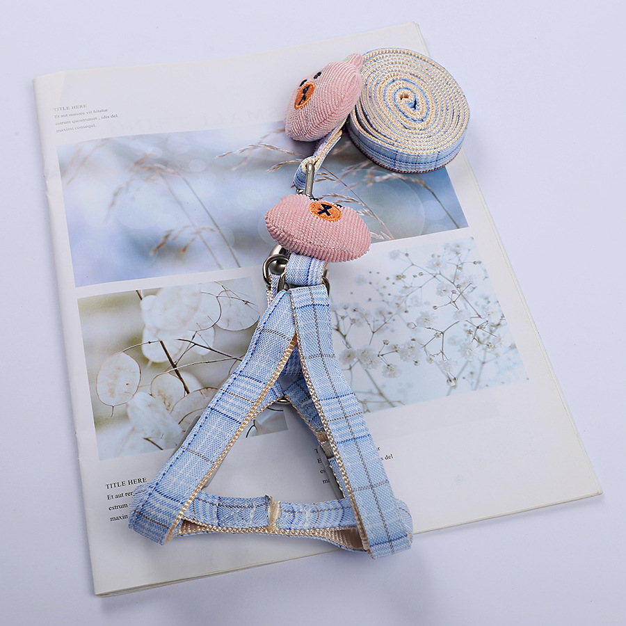 Wholesale of pet cat supplies: Adjustable anti-escape cat leash, bear cartoon chest and back strap, I-shaped leash pic 7