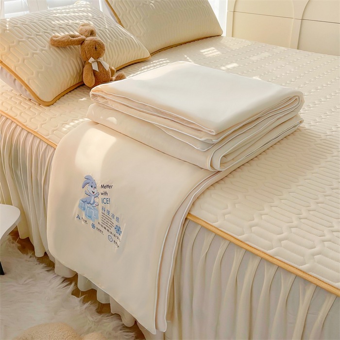 Thai solid-color cool silk latex bed skirt style cool mat four-piece set, air-conditioned quilt, soft cool mat, cool mat, summer cool quilt pic 10