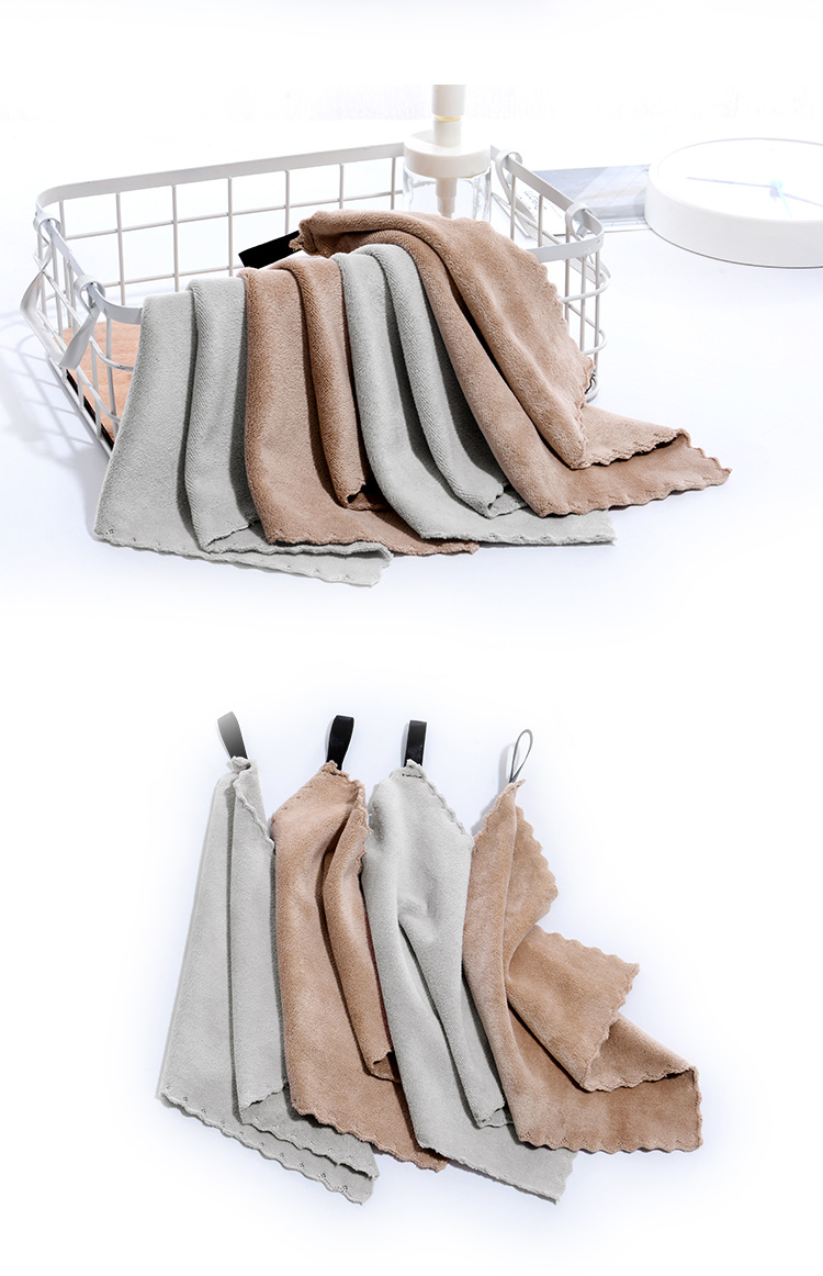 Tuoou Factory Direct sale of ultra-fine fiber square towels 25*25 28g, customizable LOGO, super soft and absorbent pic 4