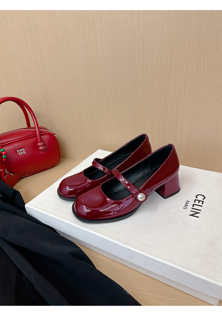 苏茵茵人间芭比韩国圆头珍珠红色粗跟单鞋玛丽珍鞋女小皮鞋详情22