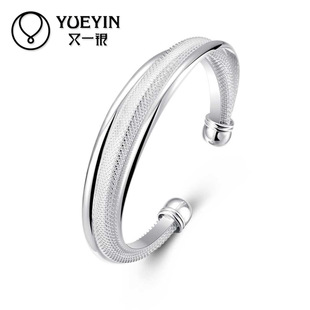 莱卡尼采用来自施家元素水晶手链女 时尚s925纯银爱心手环SVH233详情25