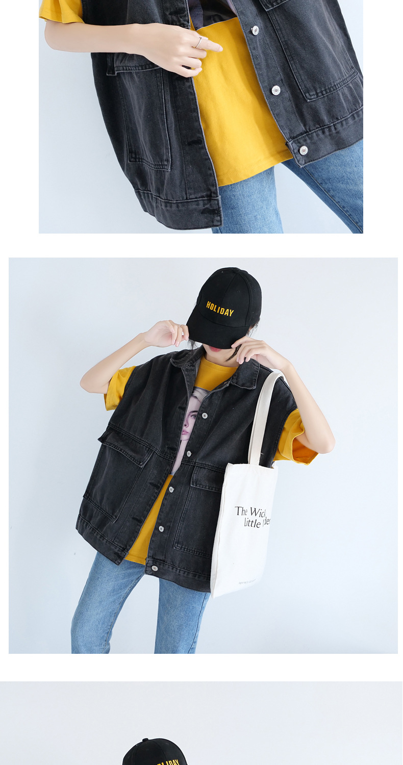 The Spring and Autumn trendy denim vest for women is a loose European-style outerwear that goes well with all kinds of outfits. The Korean-style sleeveless vest work jacket is trendy on Instagram pic 7
