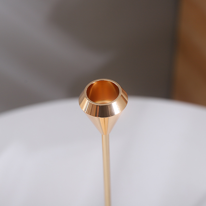 New European-style candle holder ornament, retro, simple and romantic. Golden waist and golden candle holder ornament pic 5