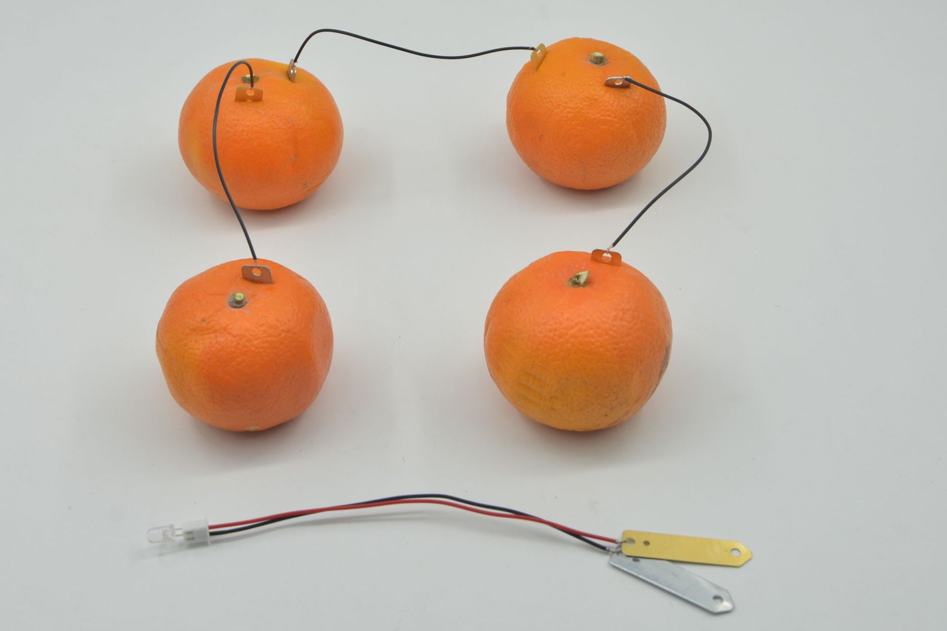 跨镜外贸电路实验趣味物理发电教具水果发电科学STEM水果电池航达详情18