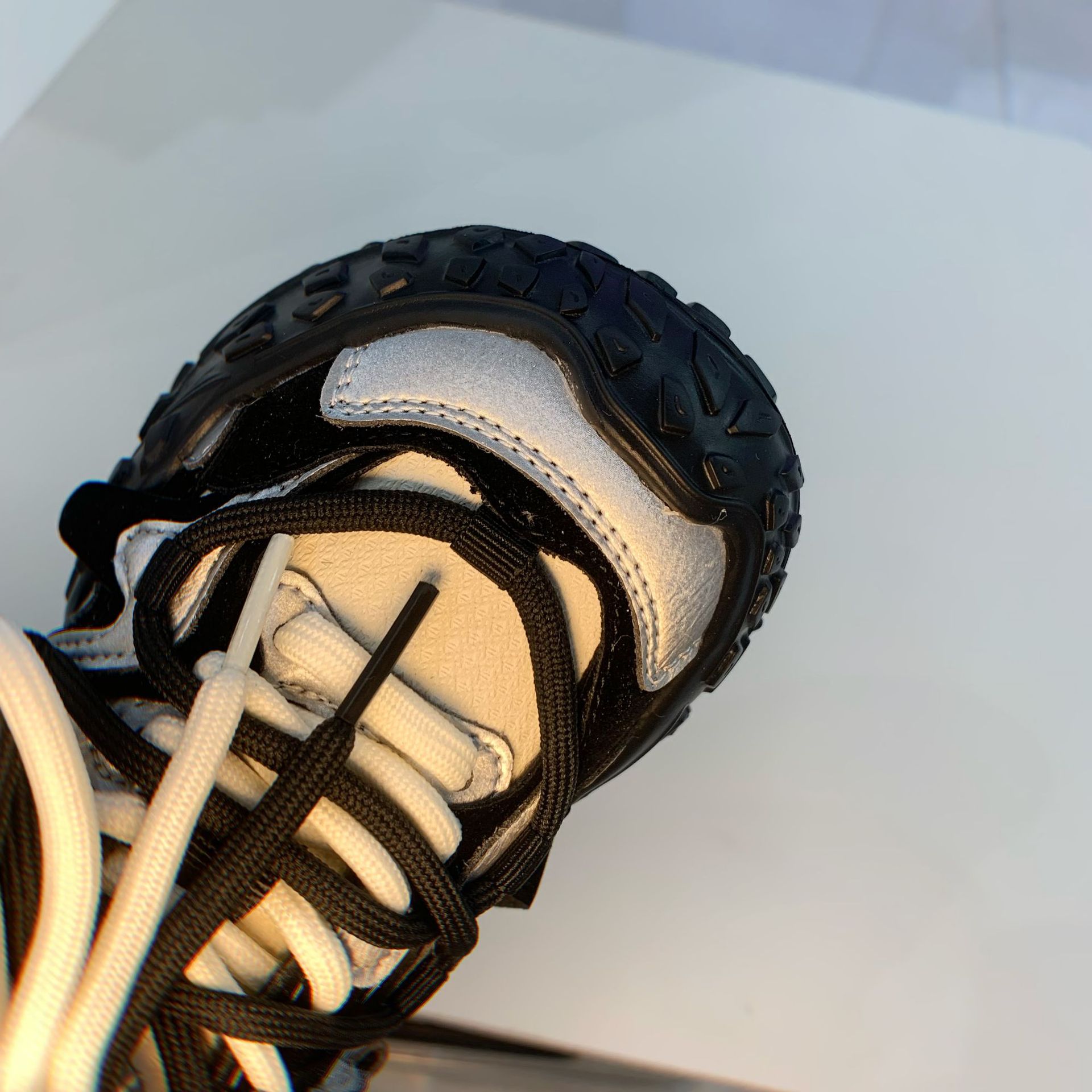 2024冬季加绒运动鞋男童跑步鞋时尚百搭潮鞋女童休闲轻便儿童鞋子详情10