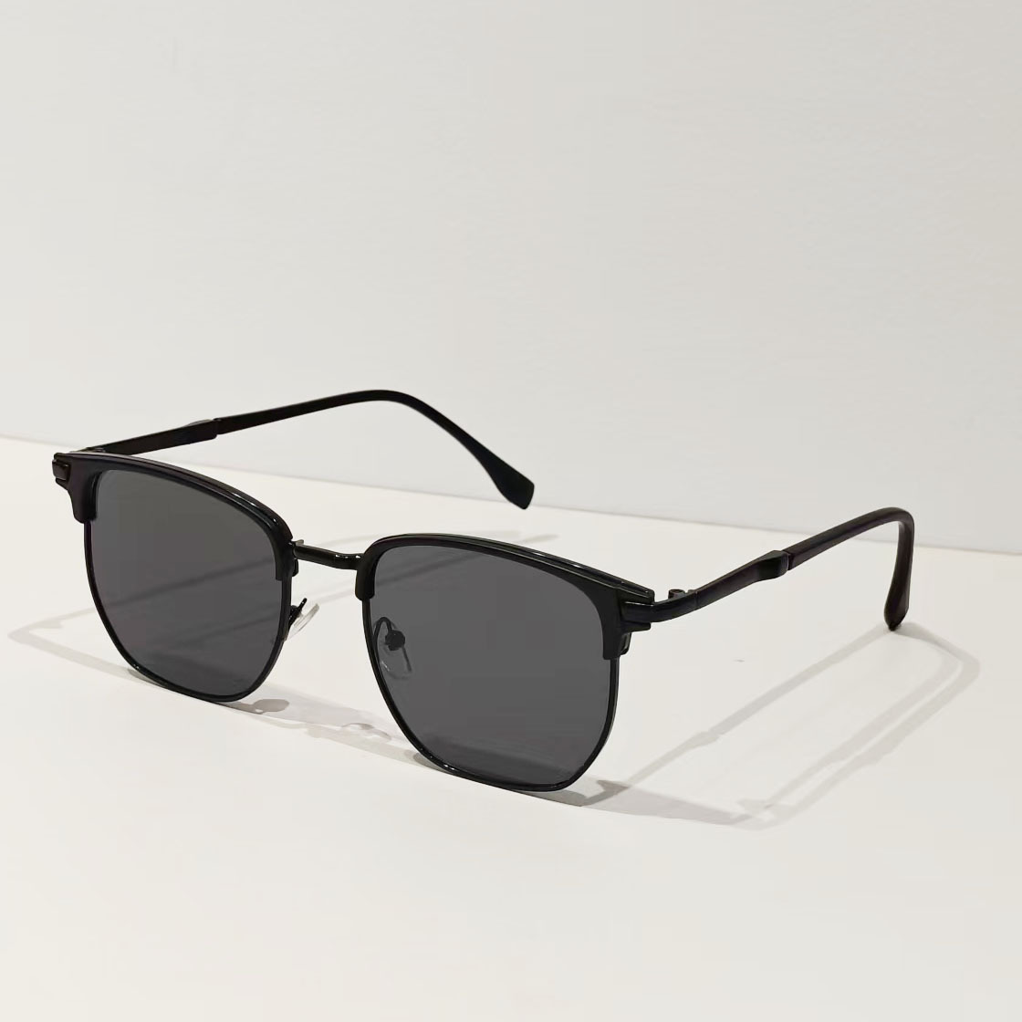 New retro, versatile sunglasses for daily use, UV protection, artistic, individualistic, refined semi-framed, and niche ins sunglasses pic 7