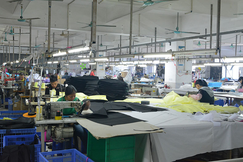 Cross-border best-selling non-woven fabric wedding dress dust cover, folding hand-carry dual-purpose storage bag, tail-end wedding dress dust cover pic 8