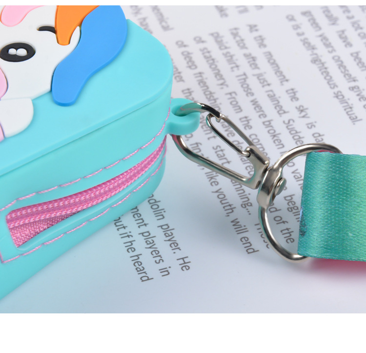 Wholesale of over 100 styles of Rat Pioneer crossbody bags, Rat Pioneer notebooks and wristbands, and Rat Pioneer educational toys pic 9