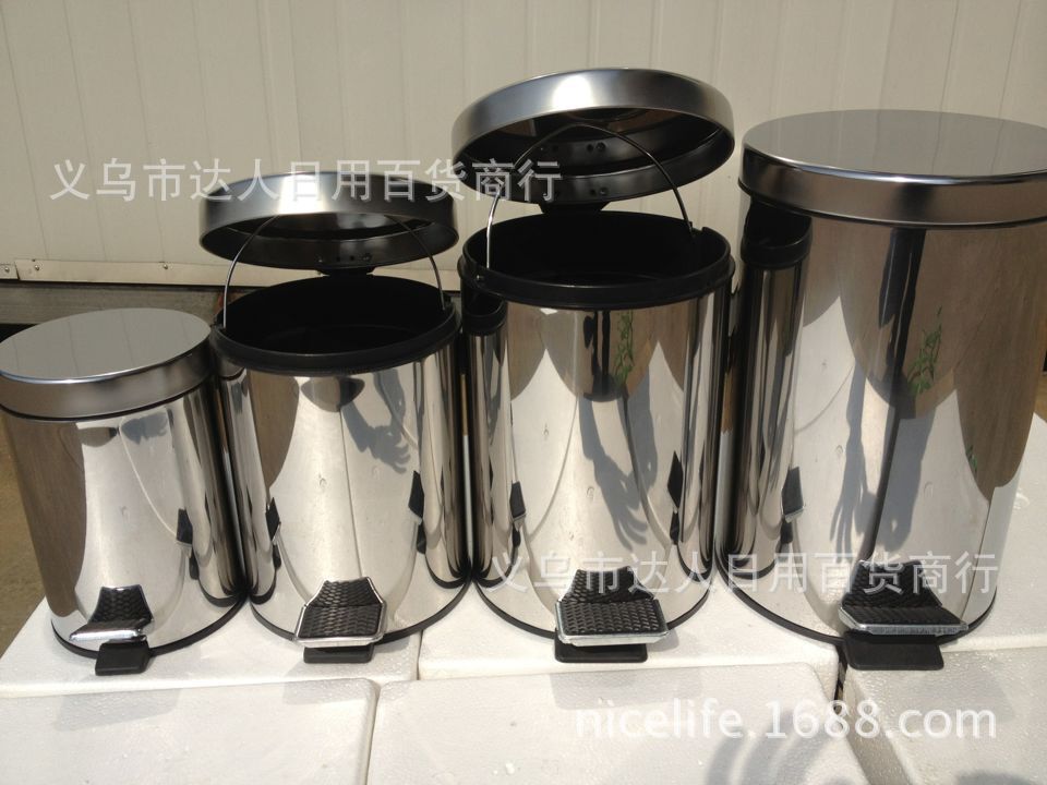 1994243773_728757533