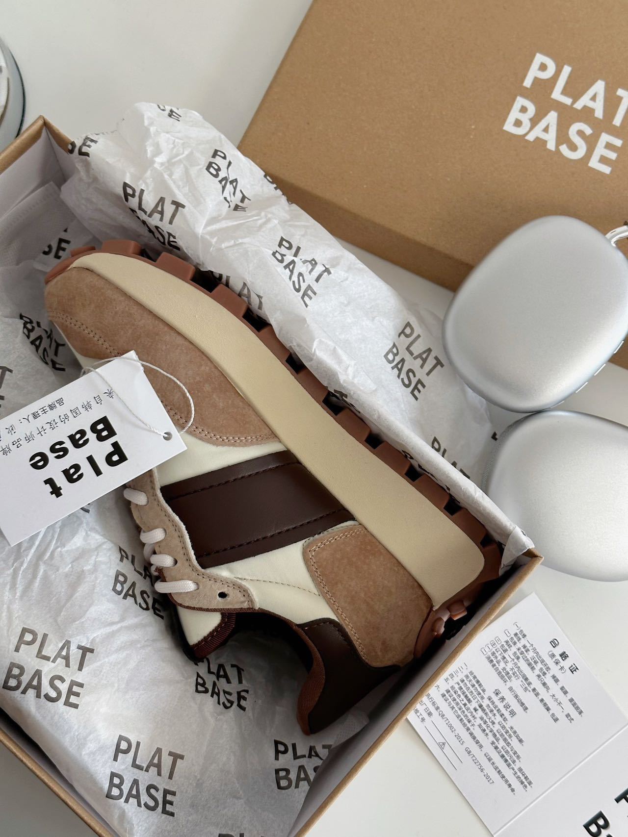 欧洲站2024春季新款时尚休闲百搭真皮复古厚底拼色系带运动鞋详情6