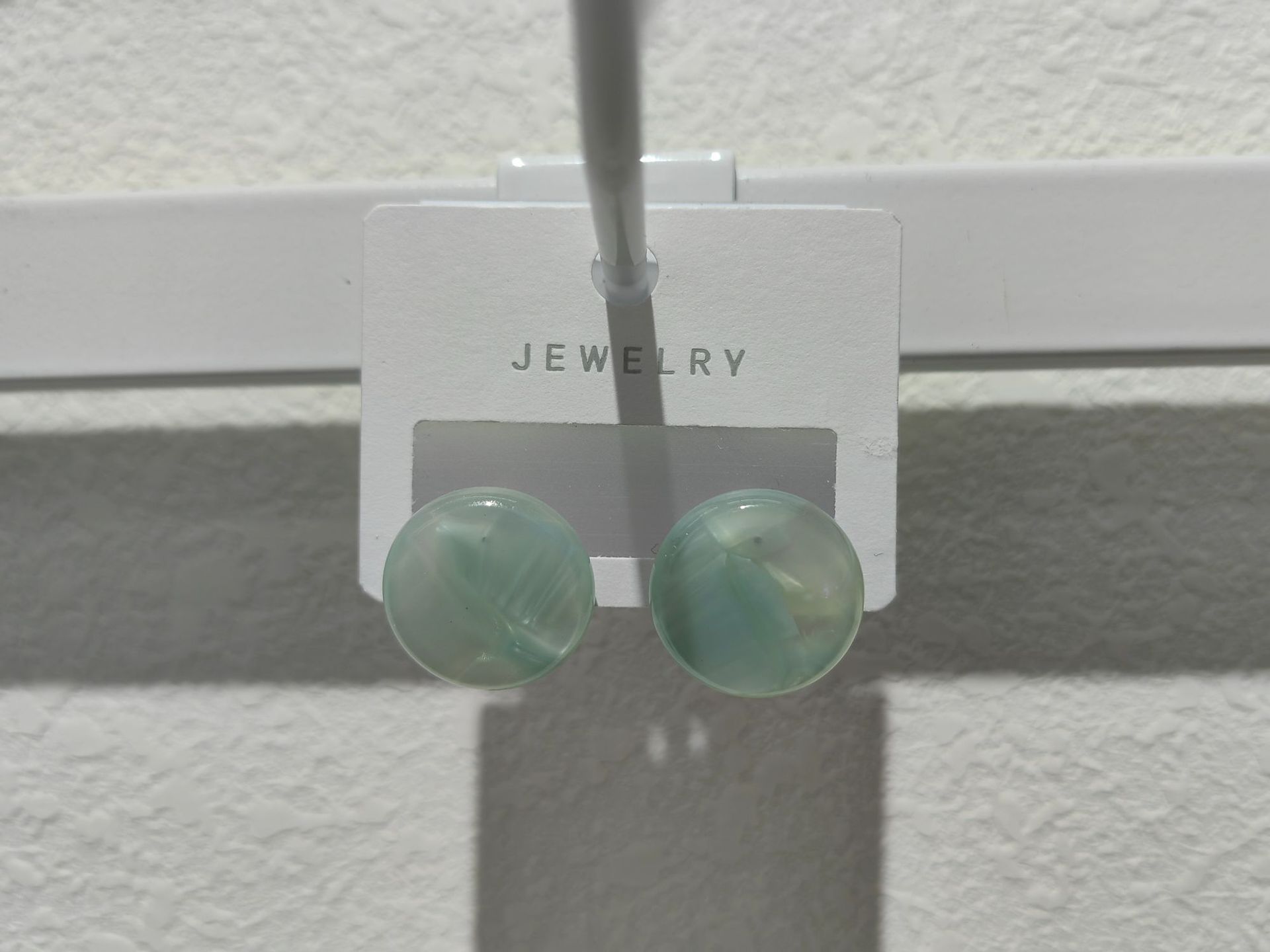 厂家直销醋酸C型经典款耳环简约时尚个性半透明花色耳坠耳饰品女详情5