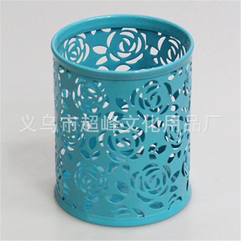 直口玫瑰花笔筒浅蓝