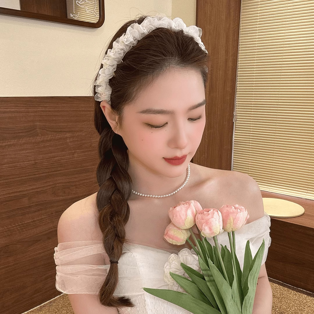Spring and summer sweet hairband, high-end pleated mesh hairband, 2025 internet-famous new style, ethereal outerwear hairband for women pic 2