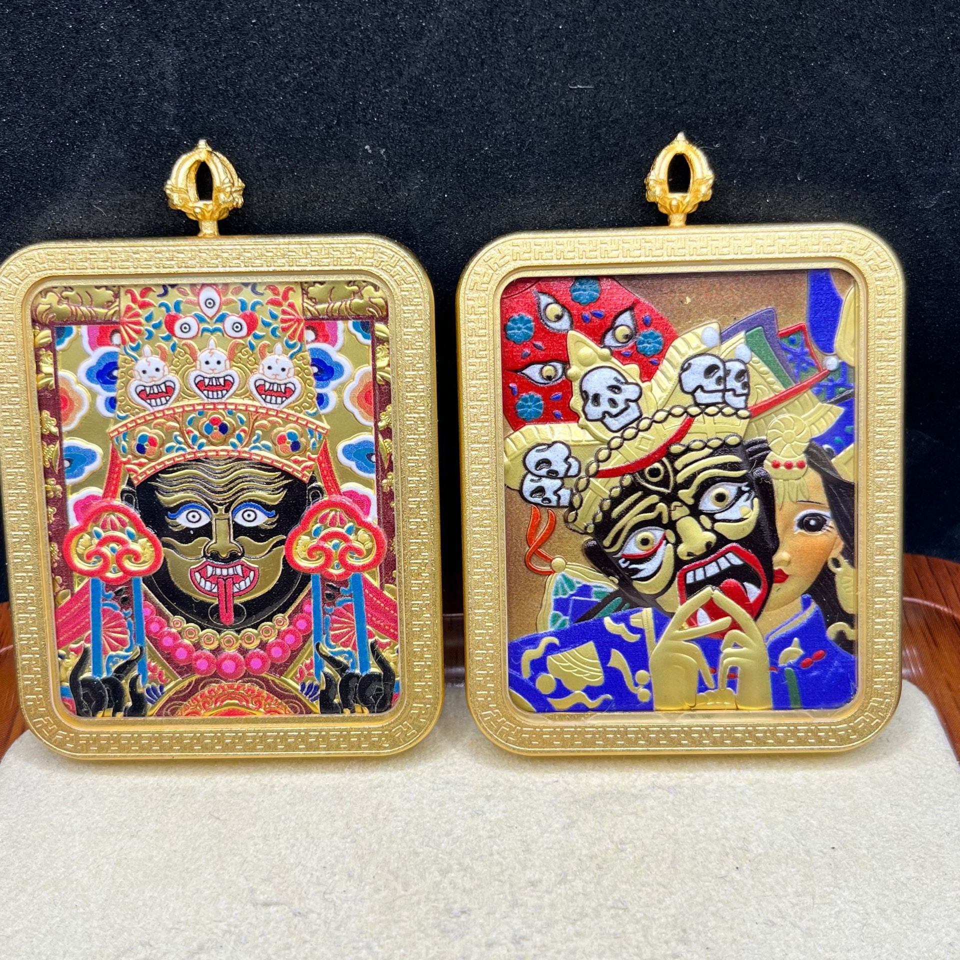藏式半手绘双面唐卡吊坠 扎基拉姆唐卡 五台山龙五爷黄铜工艺品详情23