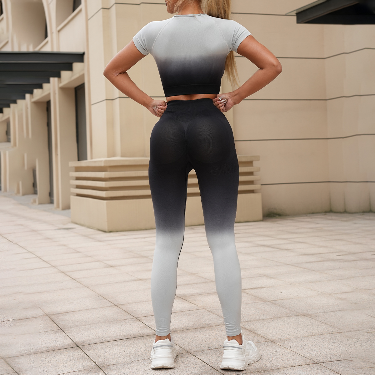 跨境渐变无缝瑜伽服套装女速干运动健身服上衣短袖蜜桃臀瑜伽长裤详情12