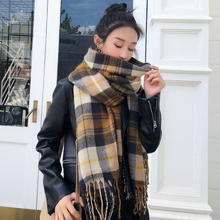 New Korean style checkered scarf for women in autumn and winter, versatile faux cashmere tassel shawl, thick and warm winter scarf wholesale pic 1