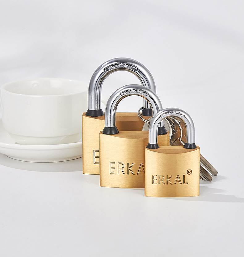 Factory wholesale of thick copper padlocks, medium and thick copper padlocks, foreign trade copper padlocks, customizable toolboxes, copper lock heads and locks pic 6