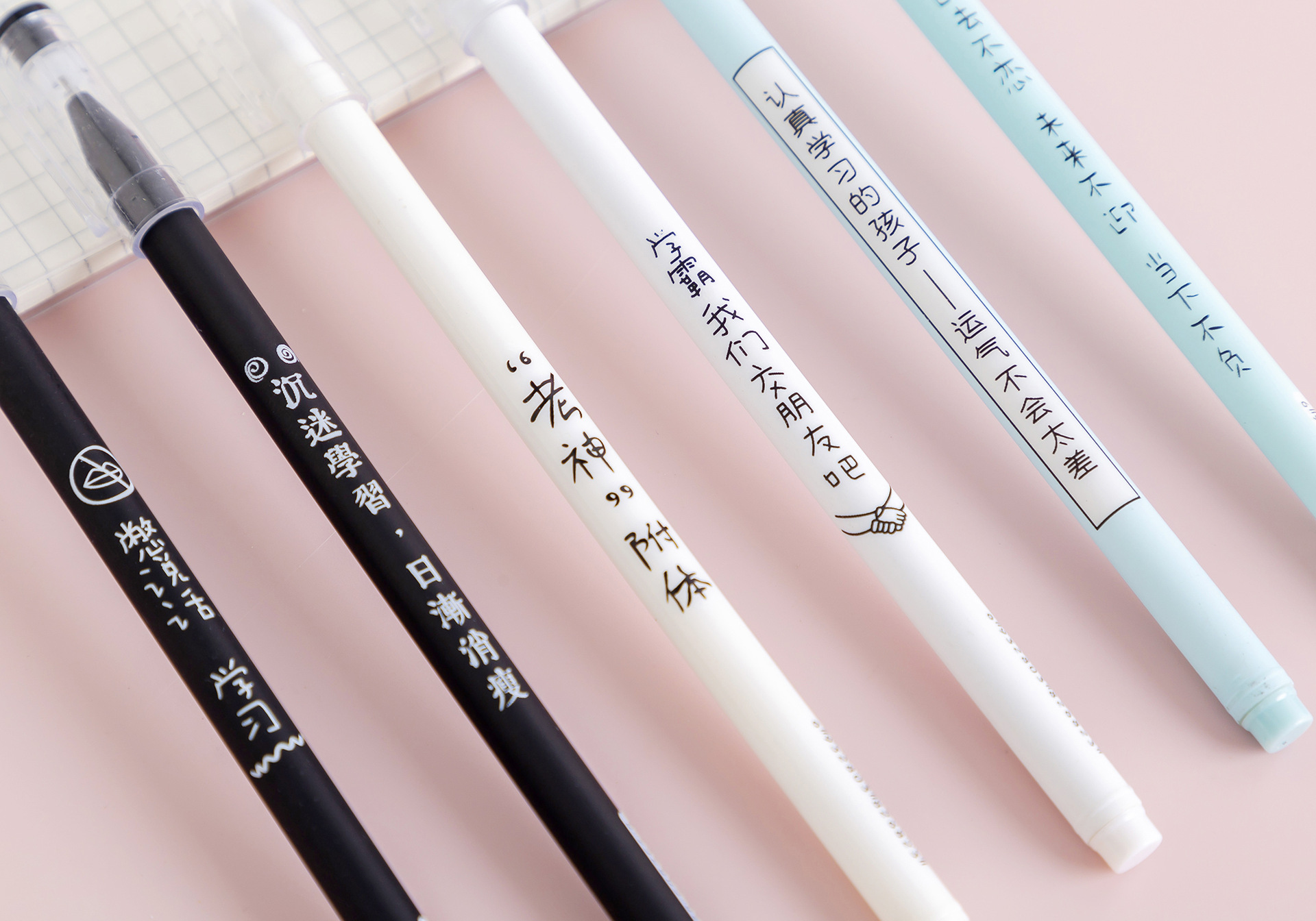 Special 682 Creative and personalized Text: Make friends with outstanding Students with gel pens, black student stationery, gel pen wholesale manufacturer pic 5