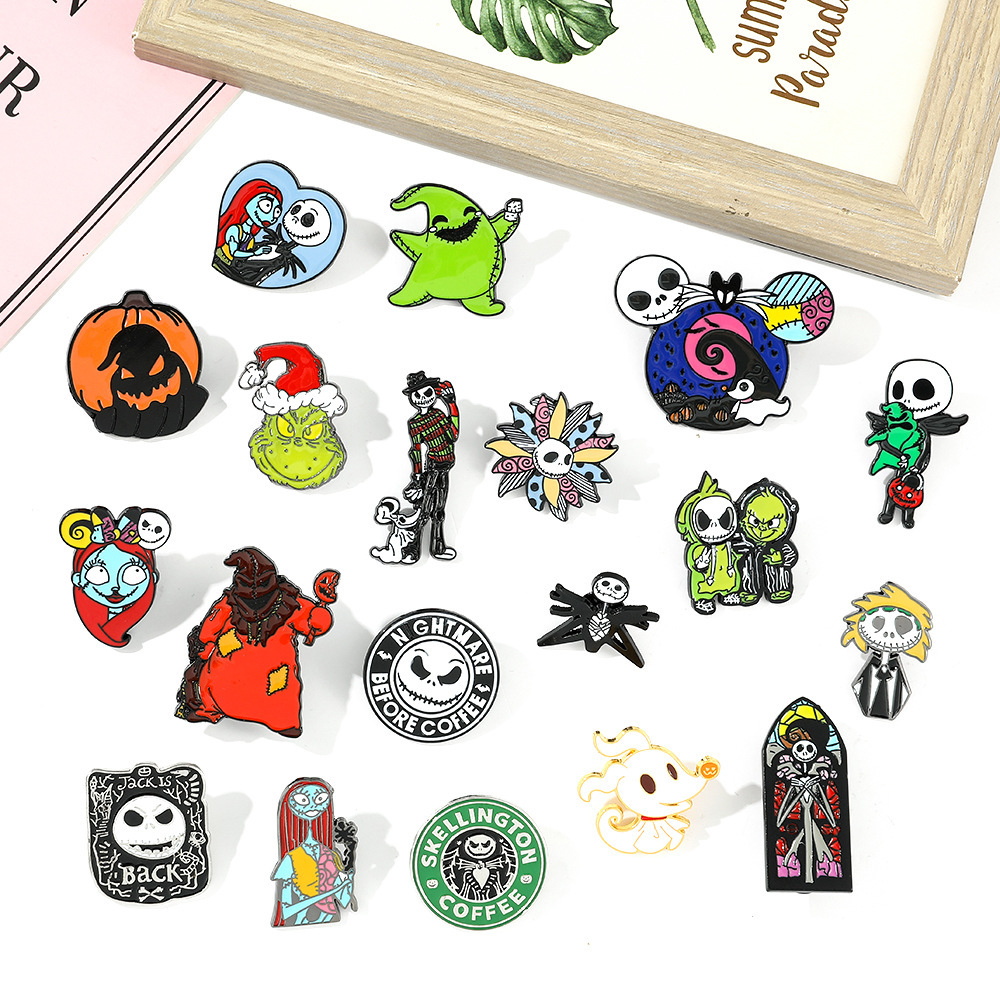 Christmas Eve Horror series brooches, Black Witch pins, European and American Halloween series metal badges pic 5