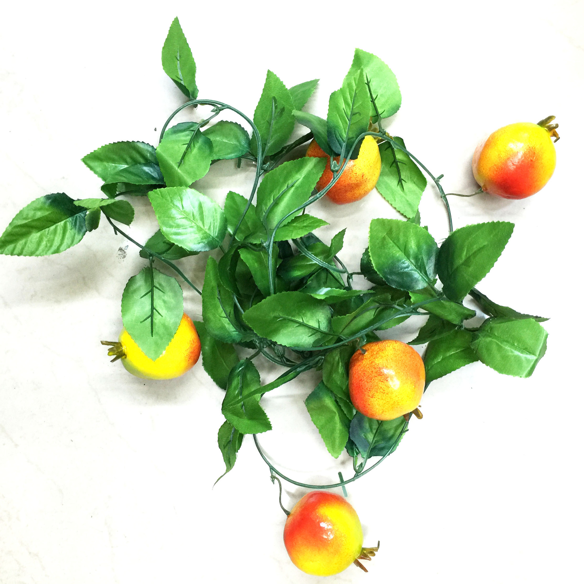 Artificial flowers, artificial lawns, artificial trees, artificial flowers, artificial lawns, artificial trees, tall flower factory, artificial fruits, vegetables, vines, various styles, fruit vines, wall-hanging vines, vines, vines, Yiwu pic 14