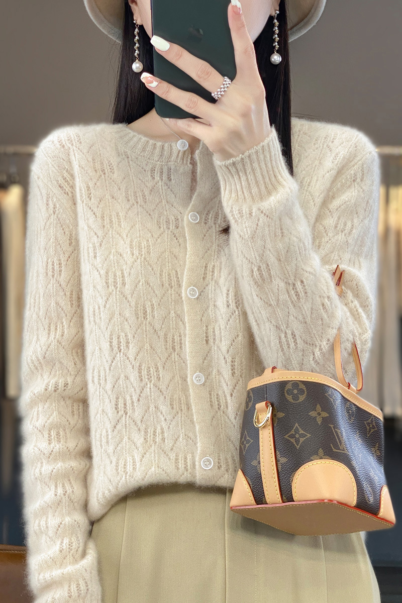 The 2023 autumn new collection features a highly anticipated hollowed-out wool cardigan jacket for women, a long-sleeved base sweater, and a thin outerwear pic 3