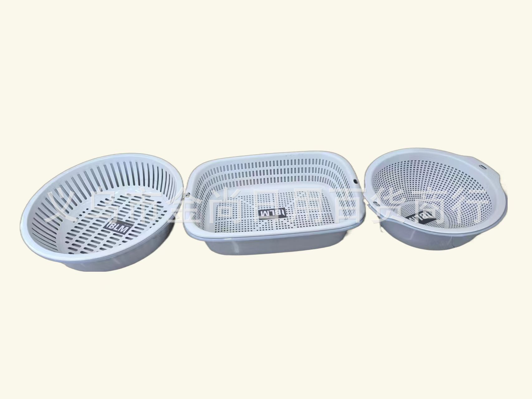 Plastic draining basket, household multi-functional storage basket, fruit and vegetable storage basket, draining basket, rectangular plastic storage pic 1
