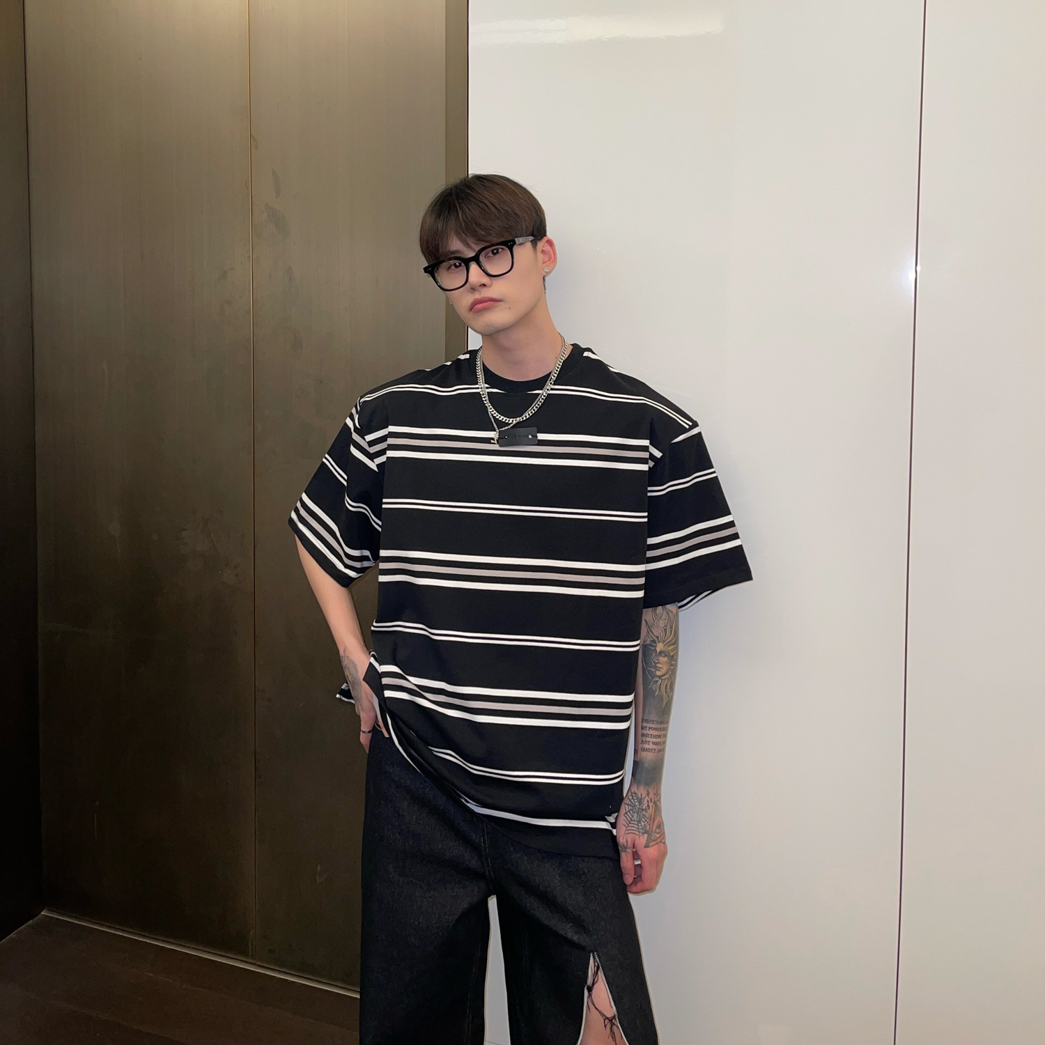 Trendy brand striped pure cotton short-sleeved T-shirt for men, new summer 2024 Korean style loose and casual shoulder pad half-sleeved in Instagram style pic 2