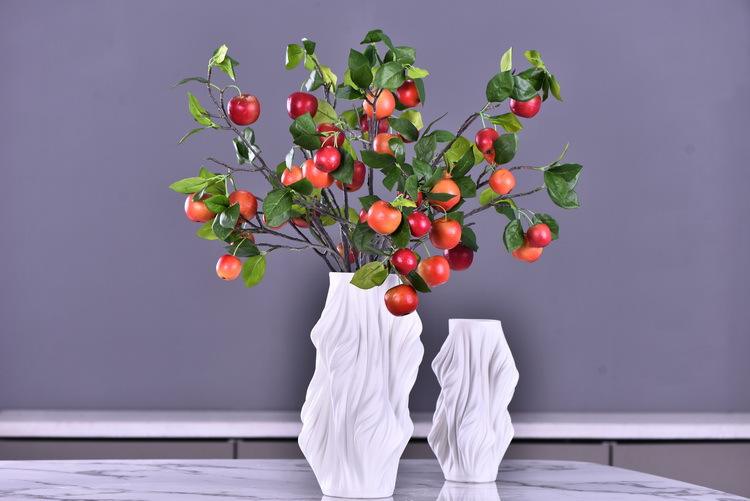 Wholesale of artificial apple branches, multi-leaf home decoration fruit branches, new Chinese-style New Year decoration berries from the manufacturer pic 10