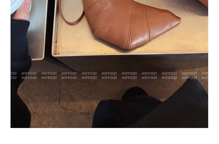 【小优家包包】PU超柔软皮牛角包零钱包卡包挂脖包包女款mini小包详情11