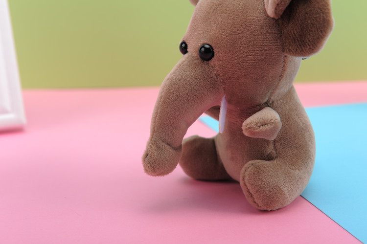 Wholesale of new cross-border animal plush toys, dolls, small pendants, clothing, bags and accessories for elephants, lions and tigers pic 22