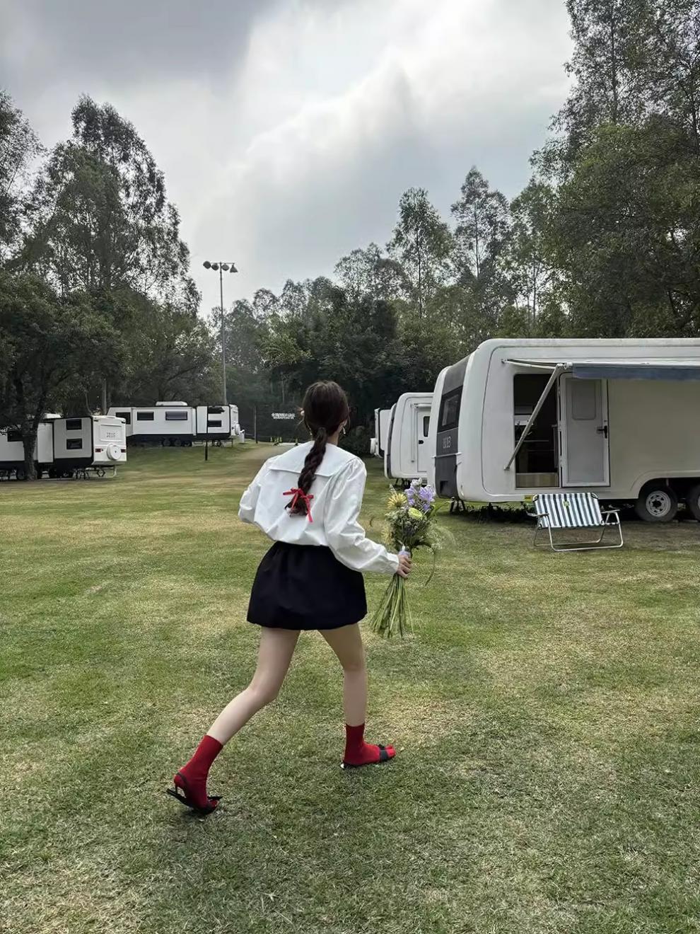 韩系设计感小众蝴蝶结娃娃领白色衬衫女2024春秋新款内搭别致上衣详情21