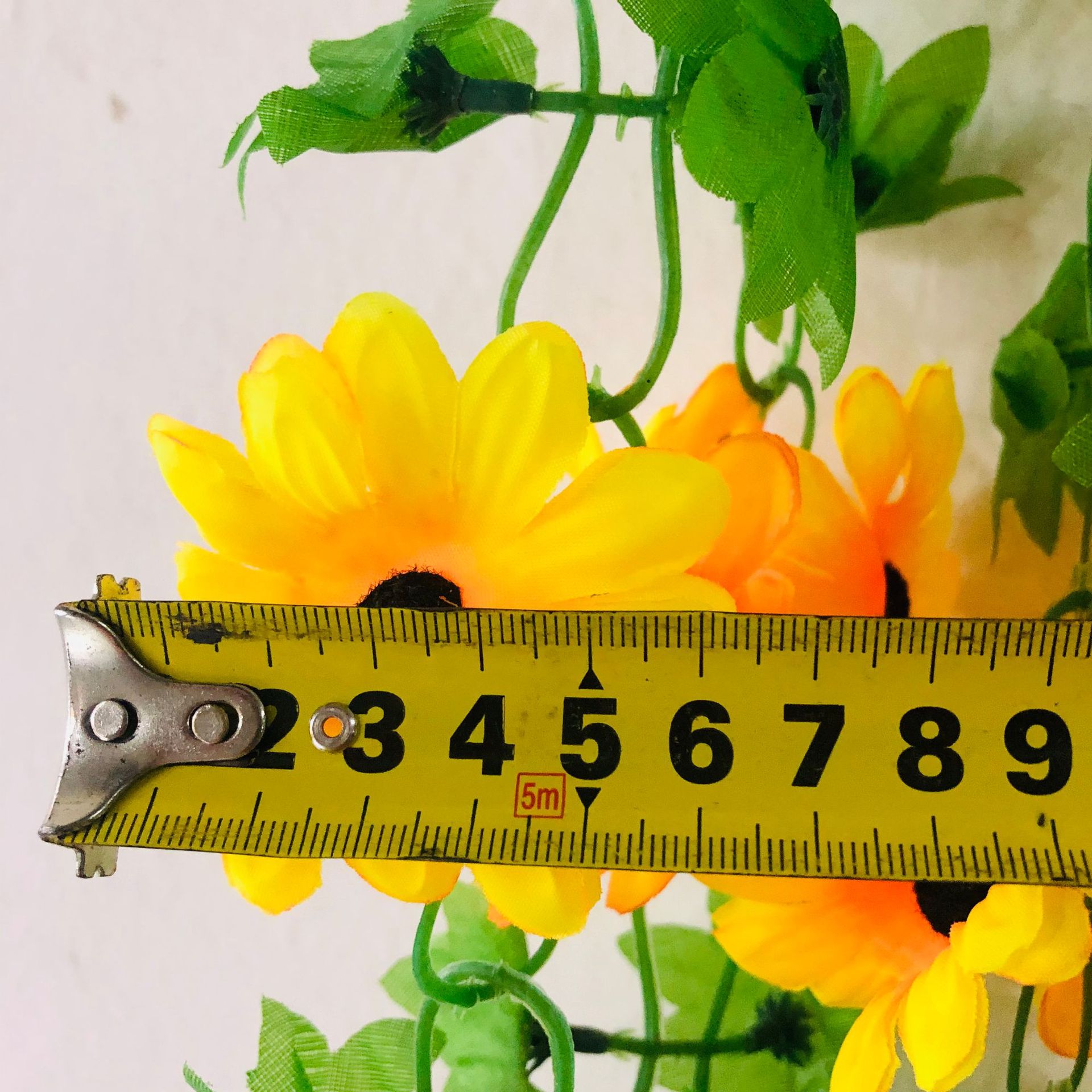 Simulated sunflower vines, simulated sunflower strips, plastic flower lilies, decorative vines, sunflower strips, Amazon pic 14