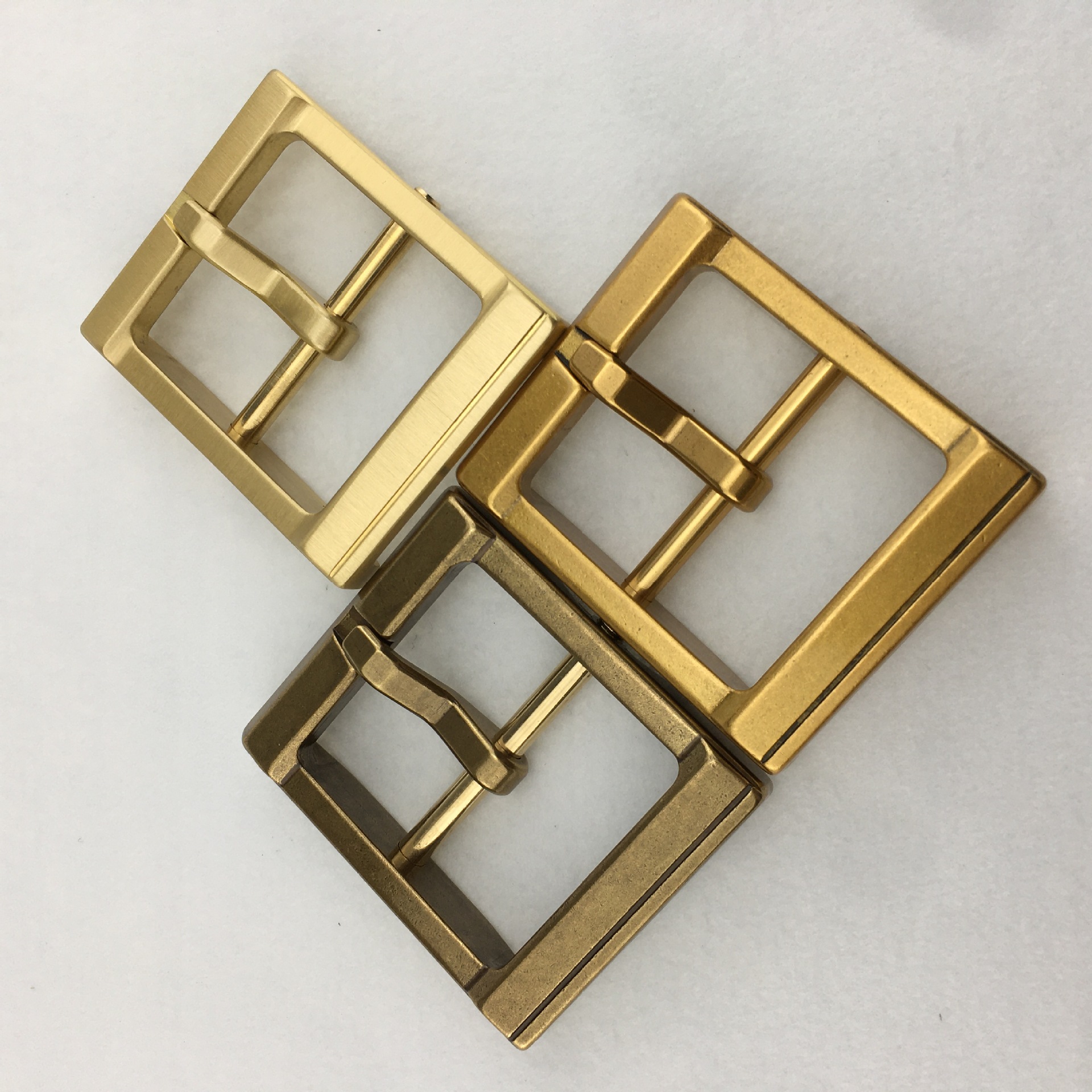 4.0 Inner diameter pure copper V-shaped buckle, thick and durable. Pure copper belt buckle, hand-carved and polished, personalized belt buckle pic 2