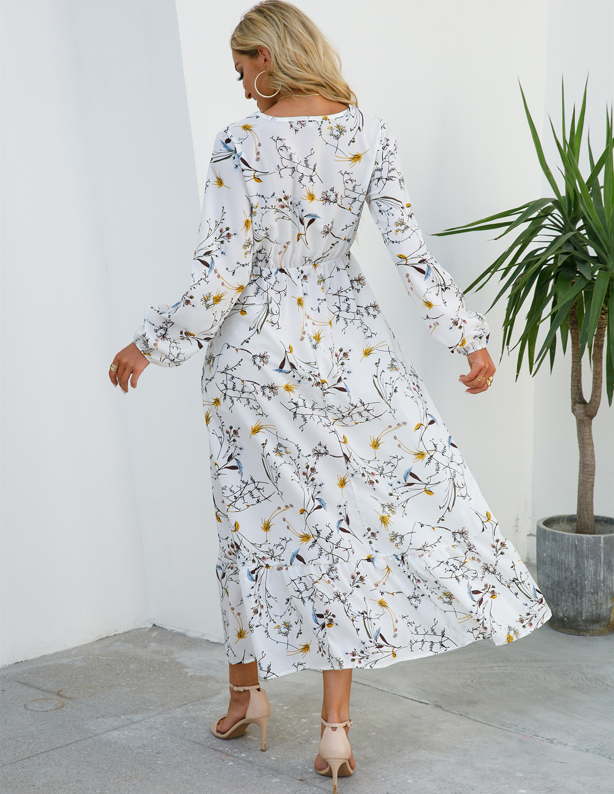 European and American floral long, round-neck, long-sleeved, waist-cinching and slimming dress pic 59