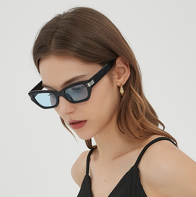Korean-style cat glasses, sweet and cool, niche 5463 trendy sunglasses, fashionable dopamine, individualistic, spicy and exaggerated sunglasses pic 3