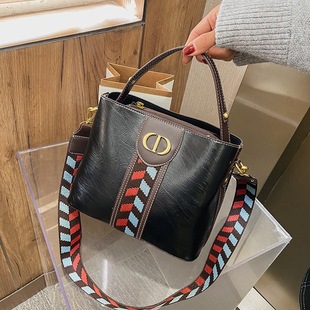 Lychee pattern platinum bag 2021 new style Kelly bag for brides, wedding bags and women, large capacity hand-held bag, shoulder crossbody, soft surface pic 15