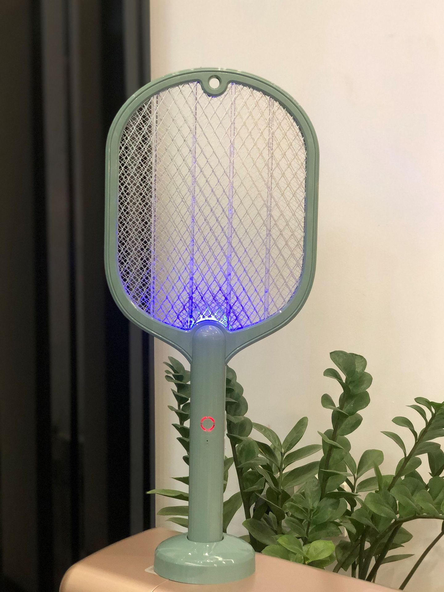 2022 Creative Folding Mosquito Swatter 2-in-1 Purple Light USB Charging Mosquito Killer, Indoor and Outdoor Silent Mosquito Swatter pic 67