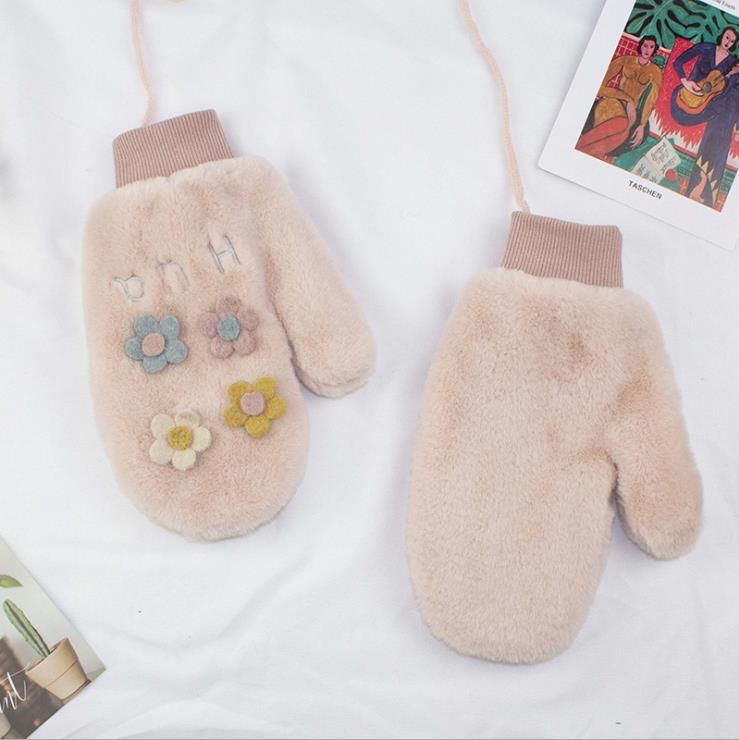 Korean cute and warm gloves with a girlish heart, Instagram-style fleece little flower finger gloves, windproof and cold-proof full coverage gloves pic 5