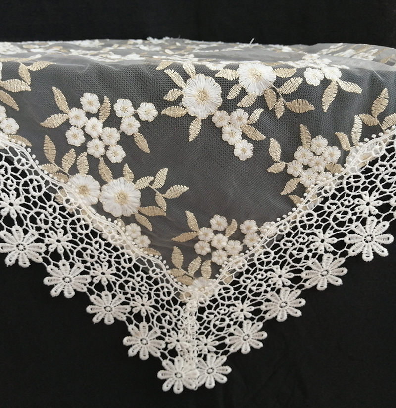 Golden Green Leaf Modern, simple, fashionable, creative, elegant and high-end, milk silk, gold and silver thread embroidered tablecloths, rectangular embroidered tablecloths and cover cloths factory direct sales pic 5