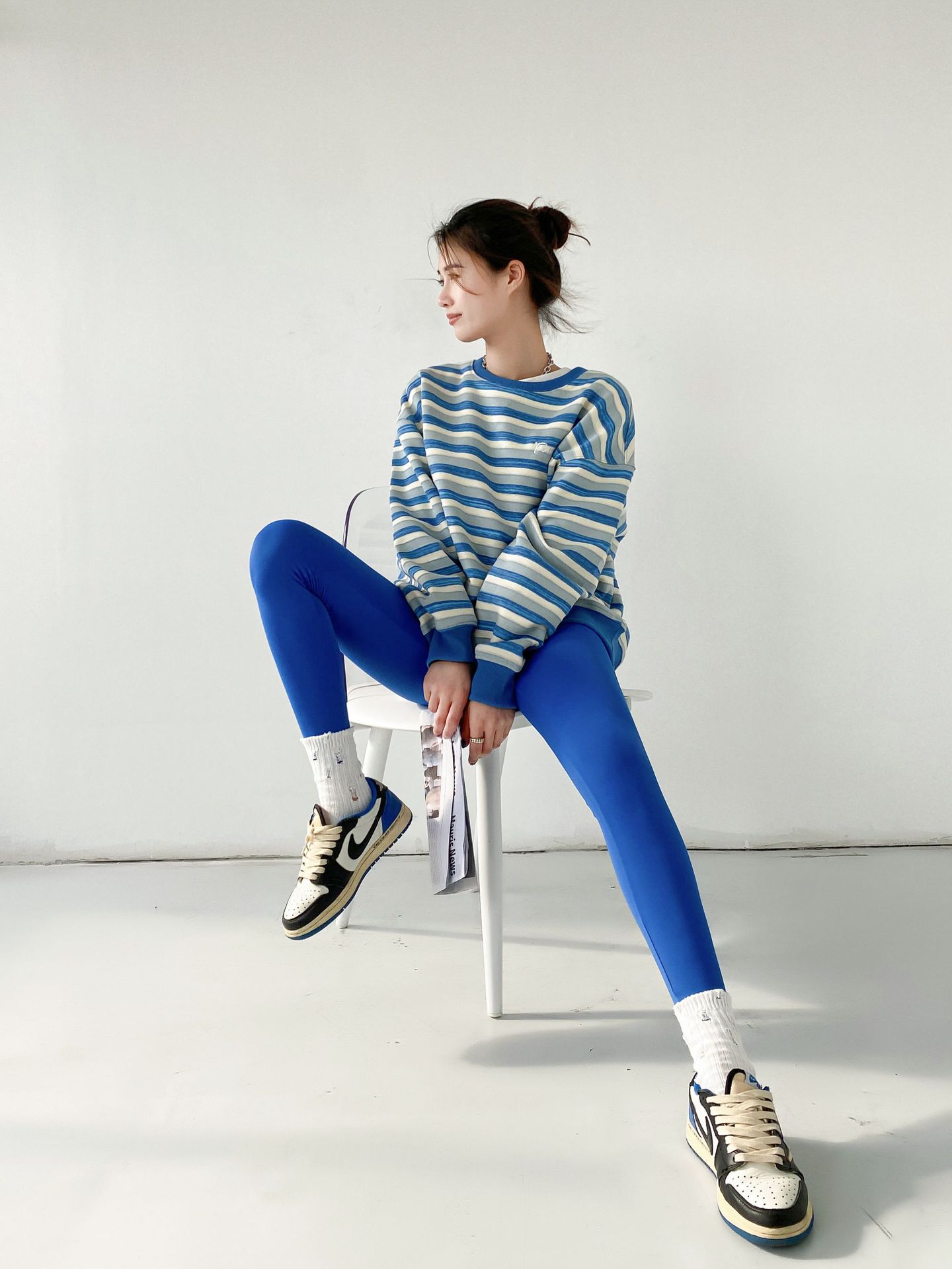 Wholesale of 2023 Spring and autumn tight-fitting high-waisted leggings, water-sparkling Barbie pants, a must-have for lifting buttocks, 9-inch pants, a one-piece replacement for women pic 54