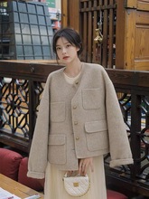 French chanel-style short double-sided wool and woolen coat for women to look younger and petite in spring. Cashmere Hepburn style top pic 10