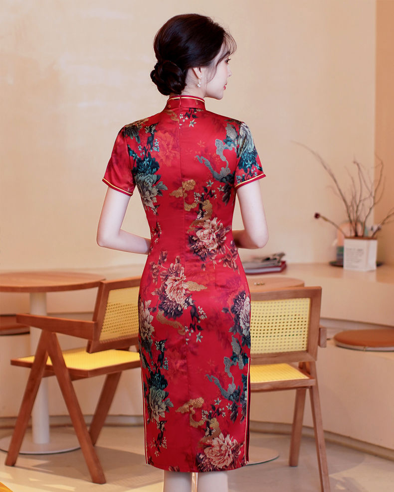 【品牌】改良旗袍连衣裙女真丝桑蚕丝中长款大花中老年旗袍裙详情15