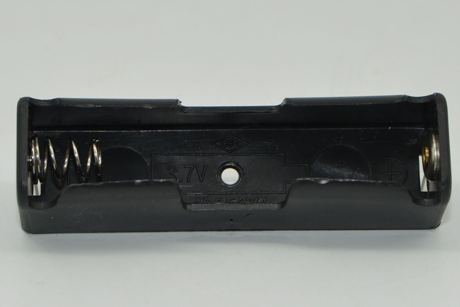 18650-1 battery box, black plastic shell, single row 3.7V dry battery installation, rubber box battery seat pic 5